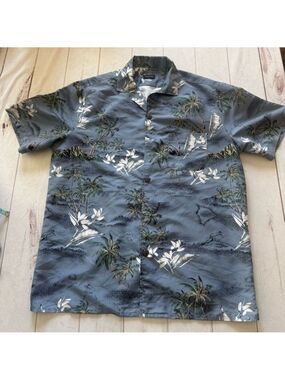 Tropical Storm Mens Hawaiian Islands Palm Trees Flowers Shirt L Resort wear Vaca